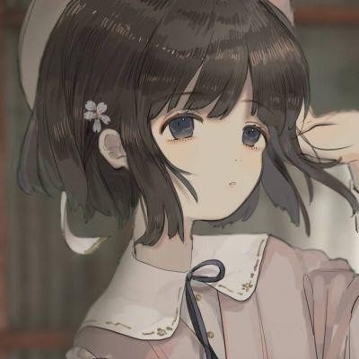 男子乱小便踹人致自己骨折